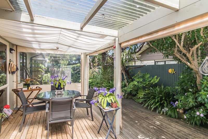 20 Reeves Street, Waikanae Beach, Waikanae - Carousel 24