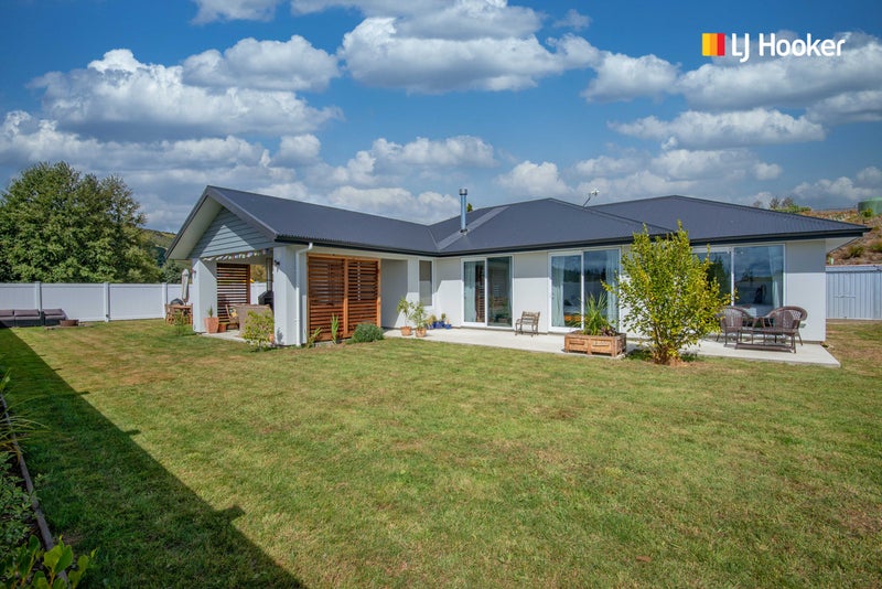 18 Mallard Drive, Waihola - Carousel 1