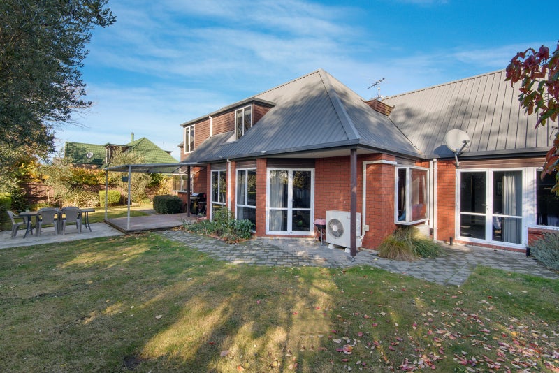 5/37 Avonhead Road, Avonhead, Christchurch - Carousel 2