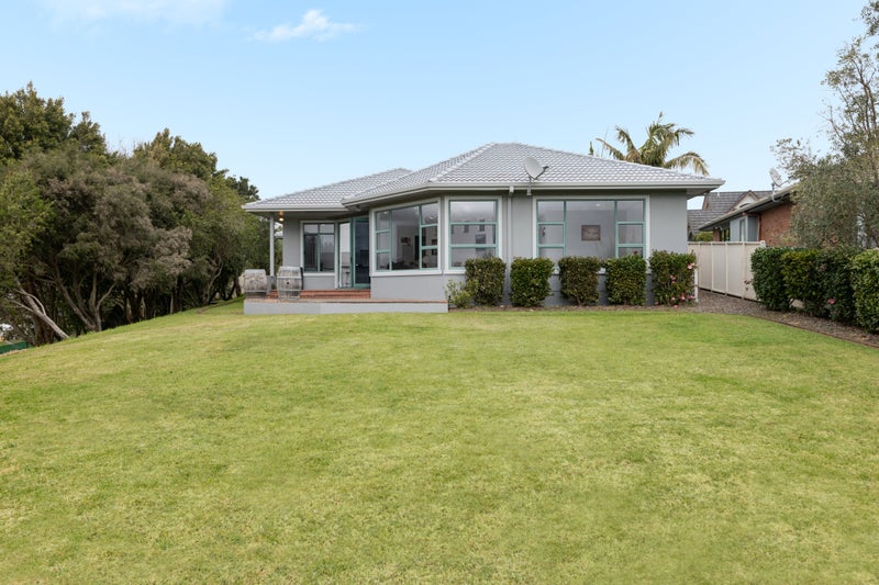 48 Diamond Head, Hairini, Tauranga - Carousel 1
