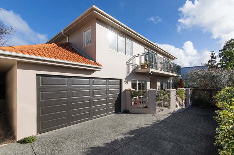 22A Temple Street, Meadowbank, Auckland - Carousel 2