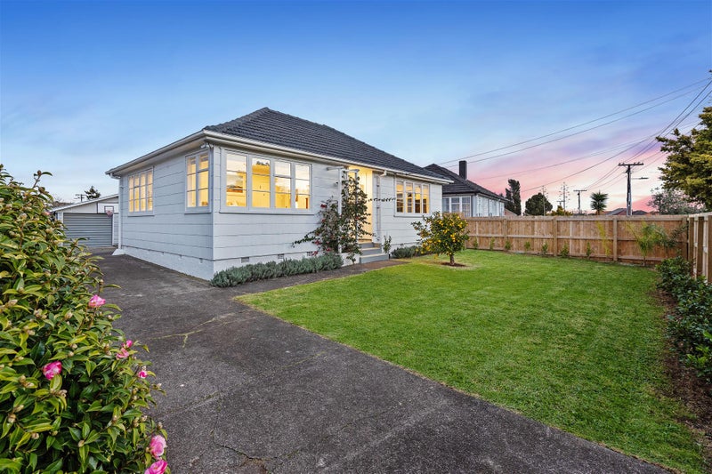 10 Parkinson Avenue, Wesley, Auckland - Carousel 1