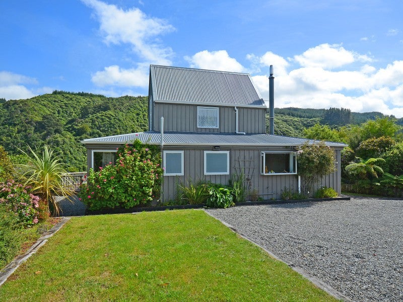 224 Akatarawa Road, Akatarawa, Upper Hutt - Carousel 26
