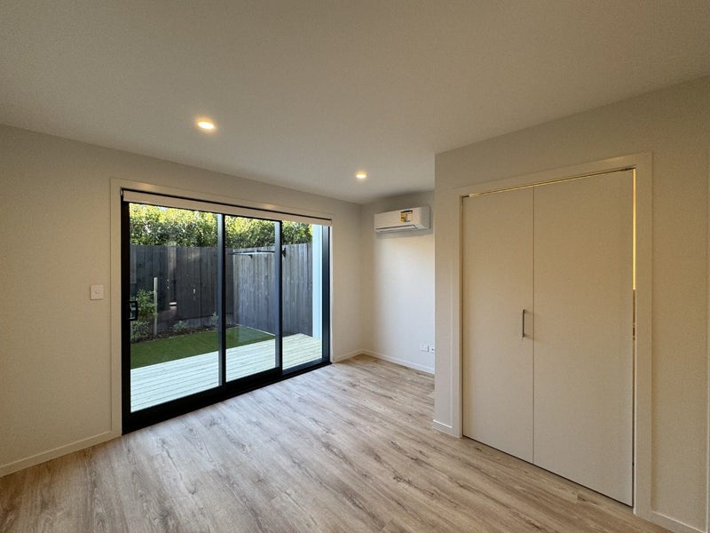 7/169 Beach Haven Road, Beach Haven, Auckland - Carousel 2