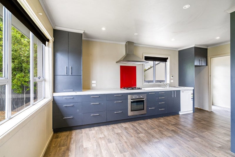 1 Ward Street, Waverley, Invercargill - Carousel 2