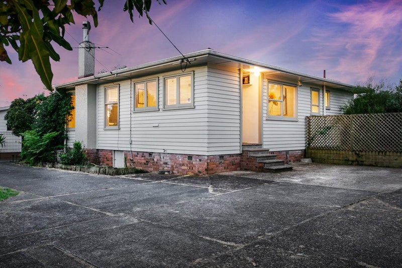 158 View Road, Sunnyvale, Auckland - Carousel 2