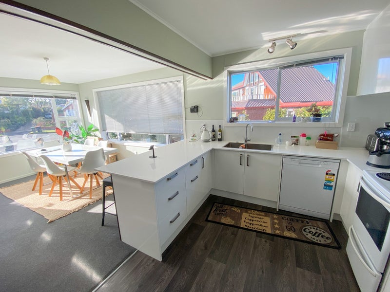 6 Paikea Place, Somerfield, Christchurch - Carousel 2
