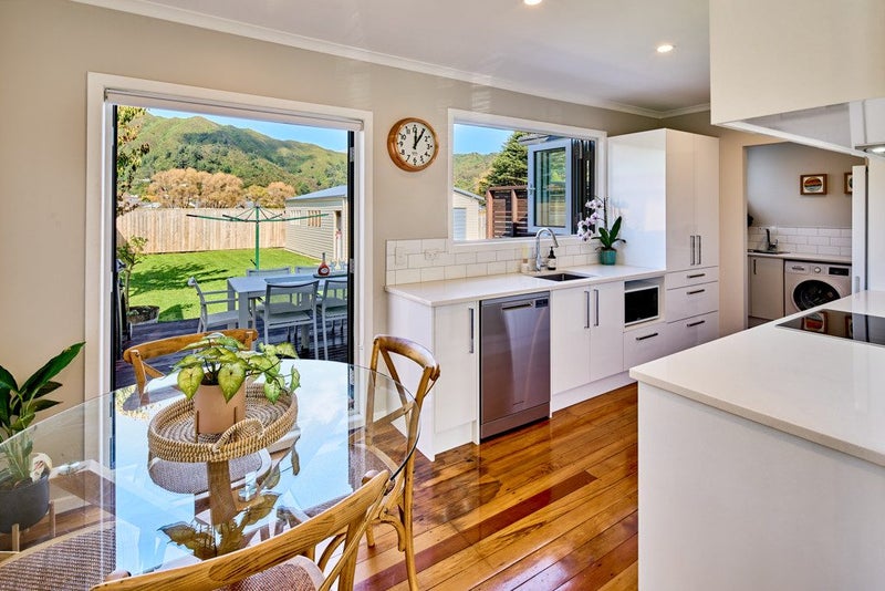 33 Gibson Crescent, Naenae, Lower Hutt - Carousel 2