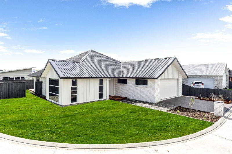 3 Korako Lane, Baverstock, Hamilton - Carousel 1