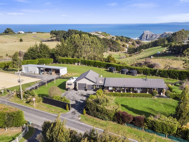 15 Green Island Bush Road, Blackhead, Dunedin - Carousel 1