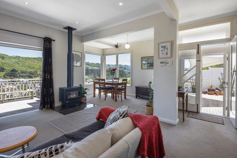 47 Melbourne Road, Island Bay, Wellington - Carousel 1