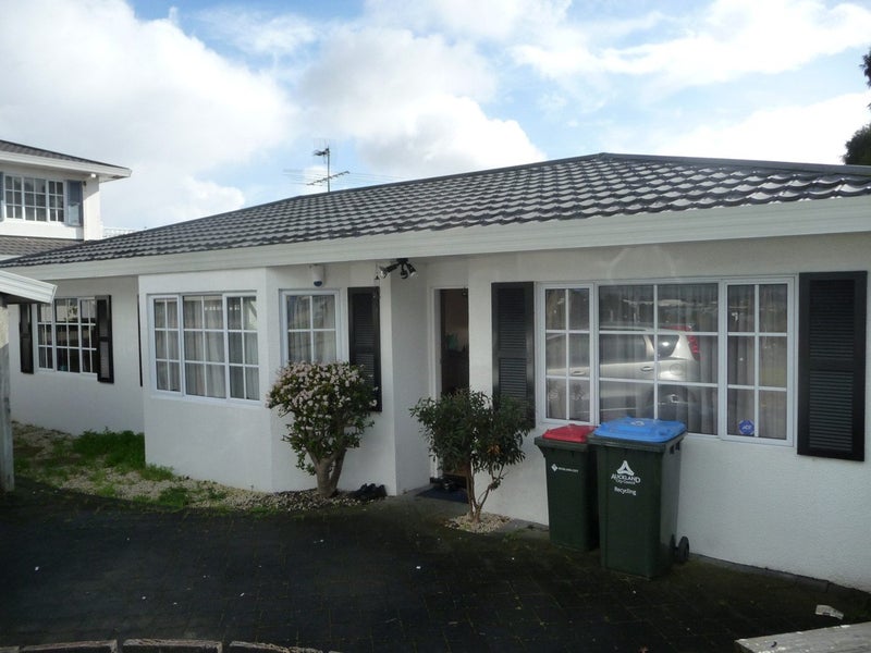14 Church Crescent, Panmure, Auckland - Carousel 1