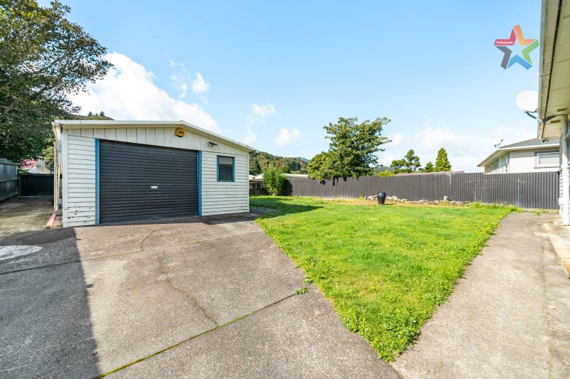 51 Wood Street, Wainuiomata, Lower Hutt - Carousel 25
