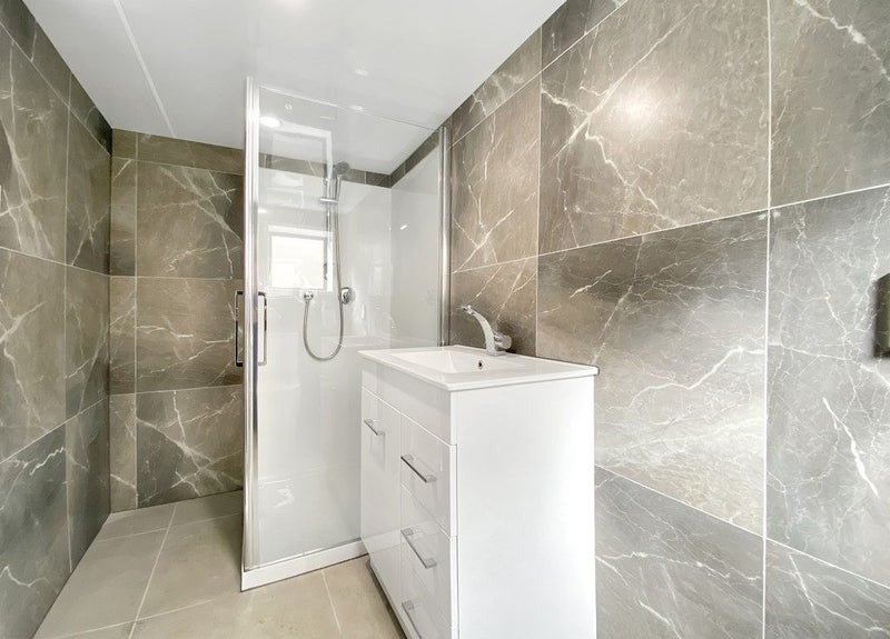 15 Hillsborough Road, Hillsborough, Auckland - Carousel 19