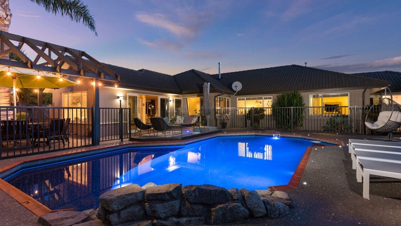 5 Hudson Grove, Papamoa Beach, Papamoa - Carousel 1