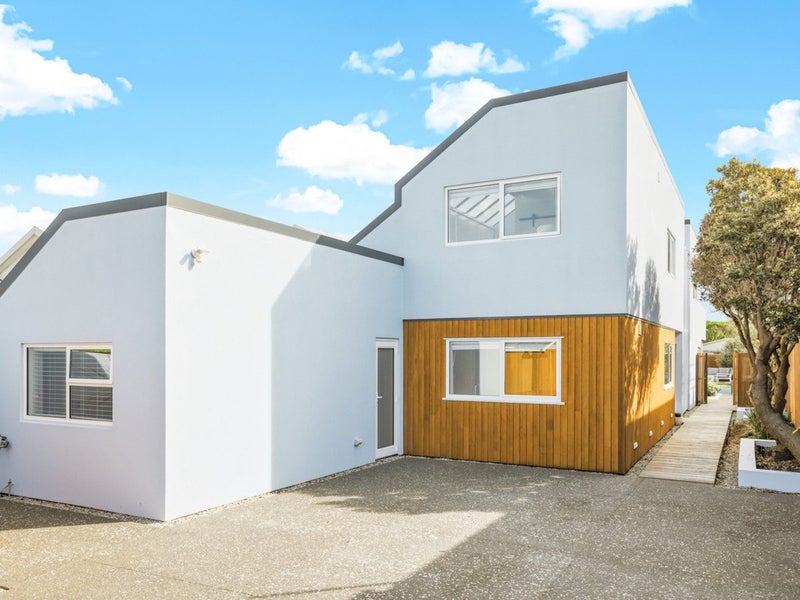 10 Marine Parade, North New Brighton, Christchurch - Carousel 35