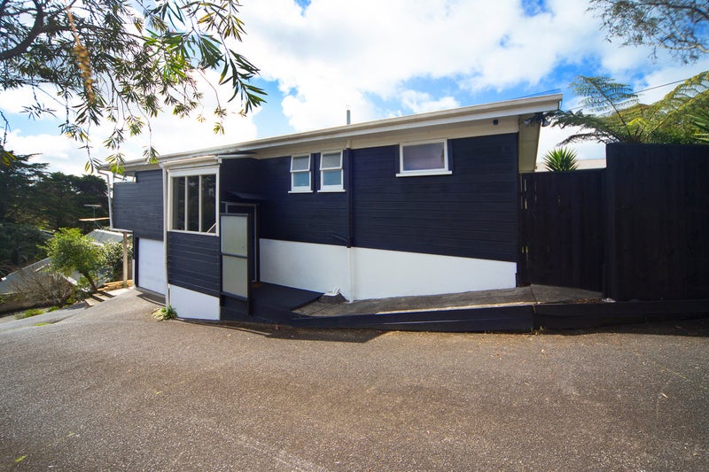 1/171 Carlisle Road, Northcross, Auckland - Carousel 1