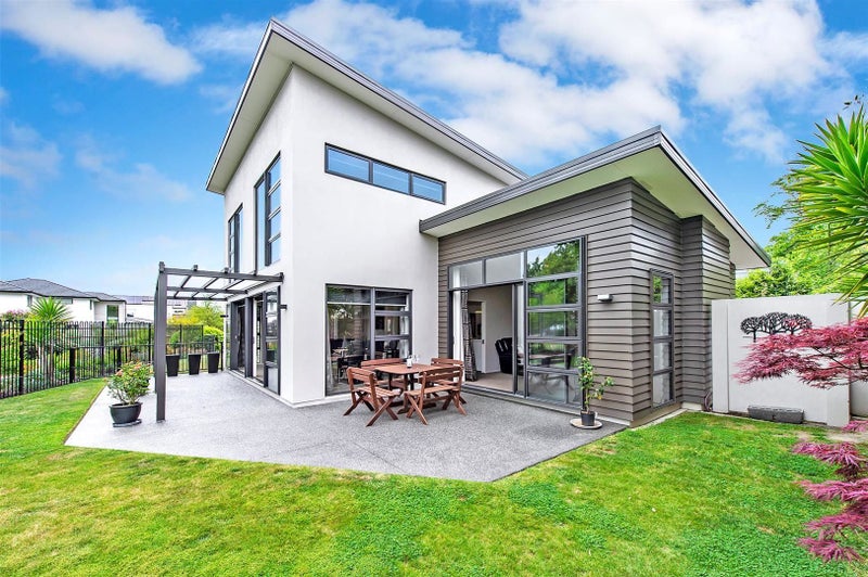 4 Nightingale Place, Papanui, Christchurch - Carousel 1