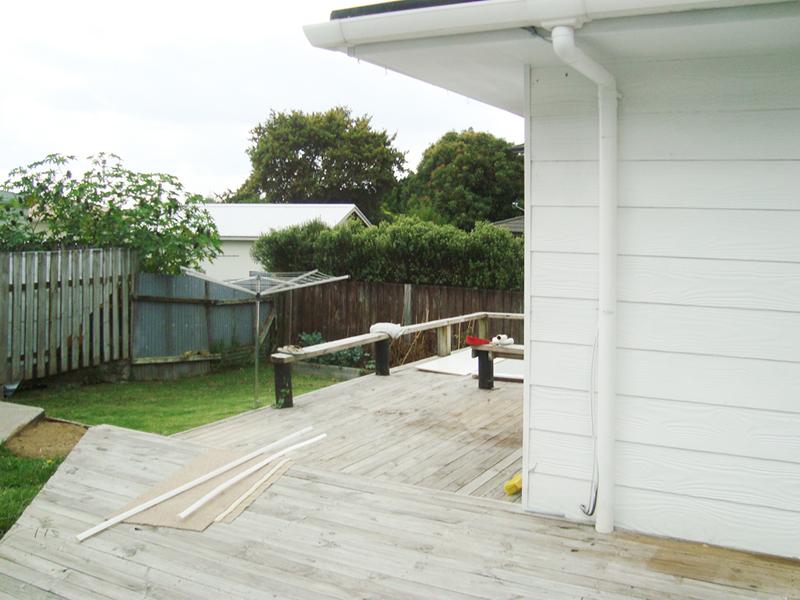 1/84 Wharf Road, Te Atatū Peninsula, Auckland - Carousel 2