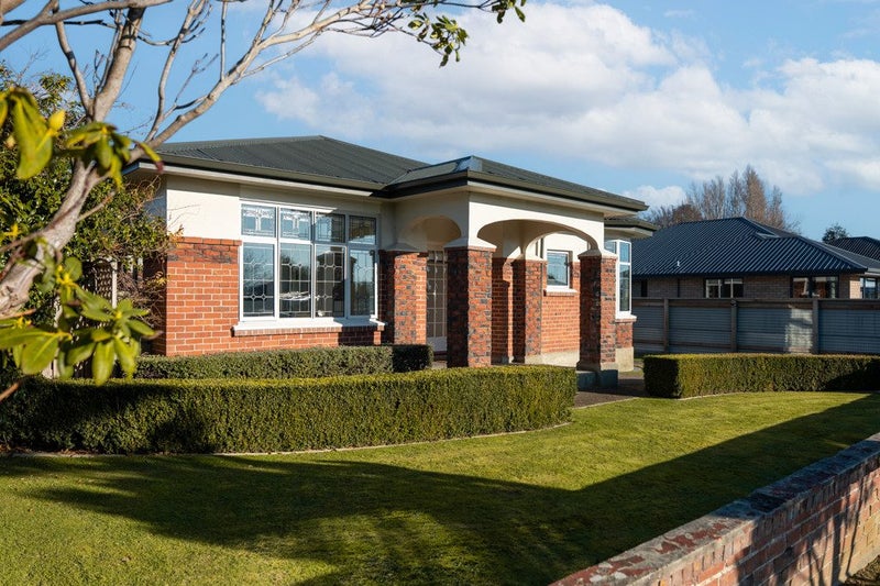 15 George Street, Windsor, Invercargill - Carousel 1