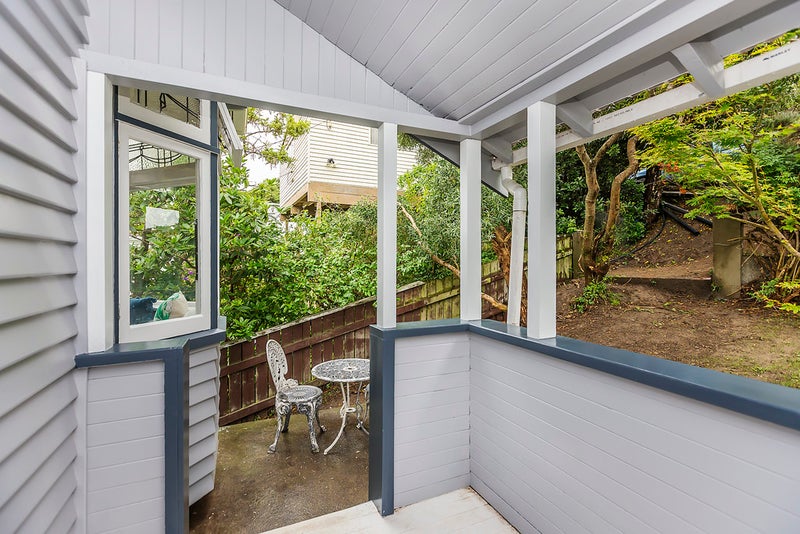 64 Tio Tio Road, Miramar, Wellington - Carousel 2
