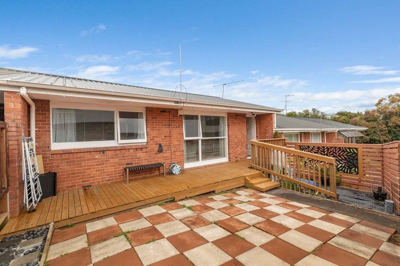 2/15 Richards Avenue, Papatoetoe, Auckland - Carousel 2