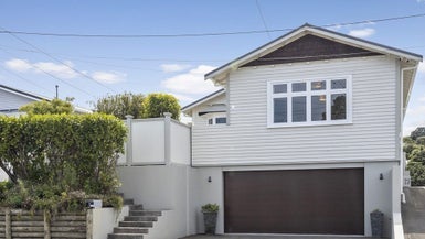 71 Cashmere Avenue, Khandallah, Wellington - Carousel 1