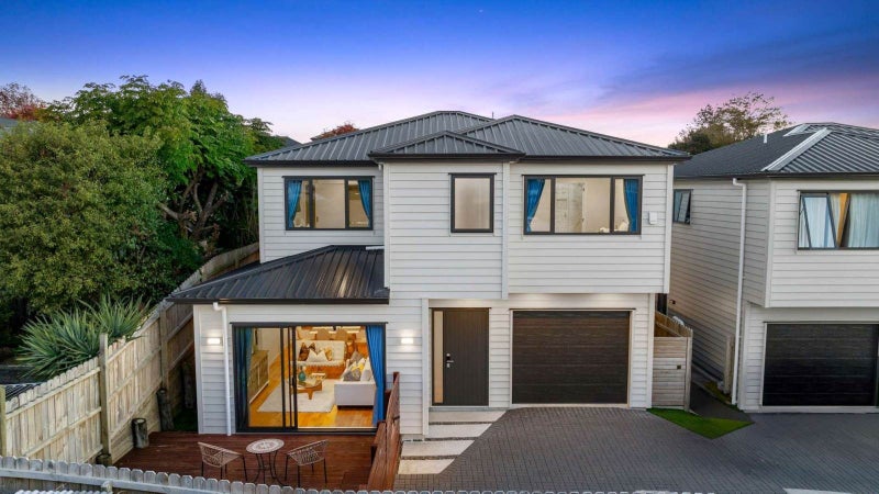 138D Moore Street, Howick, Auckland - Carousel 1