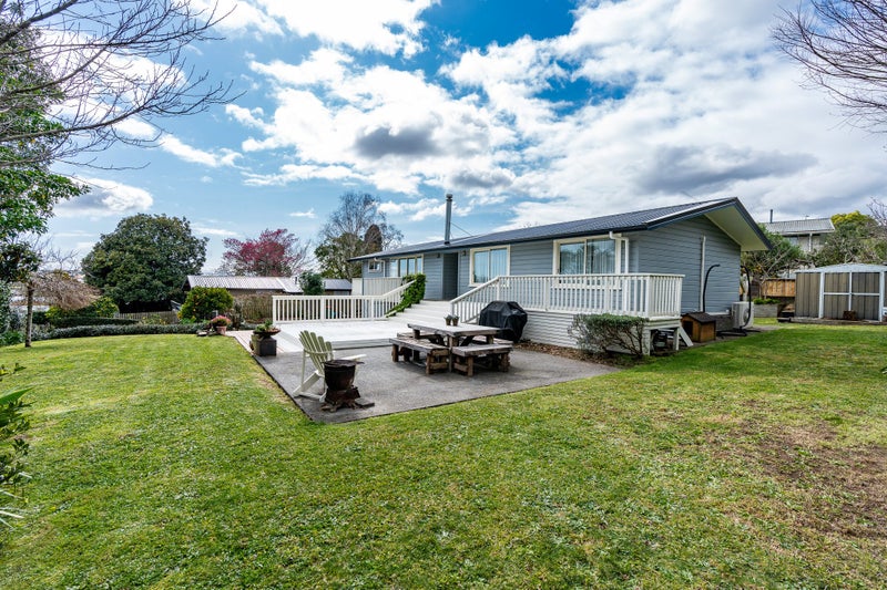 26 Thomson Avenue, Dinsdale, Hamilton - Carousel 1