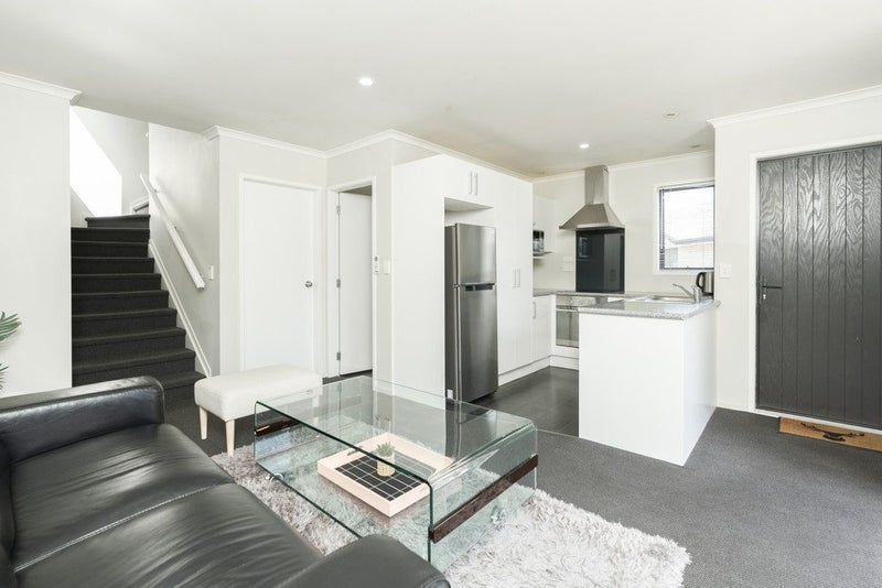 12/232 Killarney Road, Frankton, Hamilton - Carousel 1