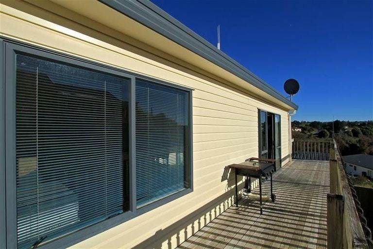 83 Watling Street, Gate Pa, Tauranga - Carousel 2
