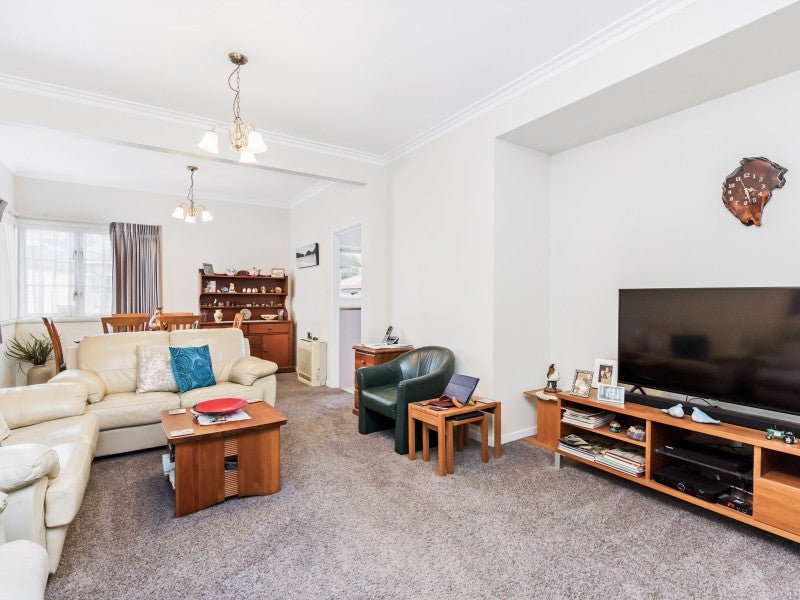 2 Brighton Road, Kensington, Whangarei - Carousel 2