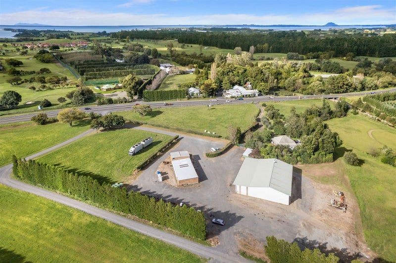 2657 State Highway 2, Katikati - Carousel 20