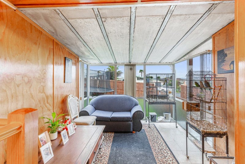 13 Redwood Drive, Massey, Auckland - Carousel 2