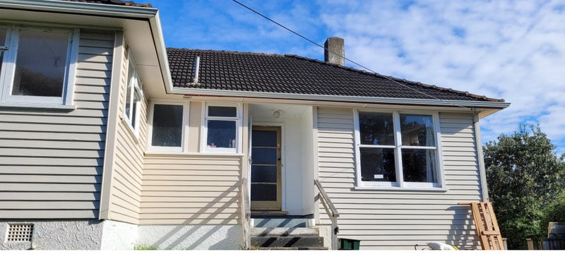 86 Mungavin Avenue, Ranui, Porirua - Carousel 1