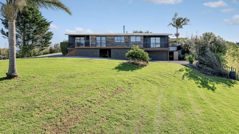 27 Kerr Road, Onerahi - Carousel 1