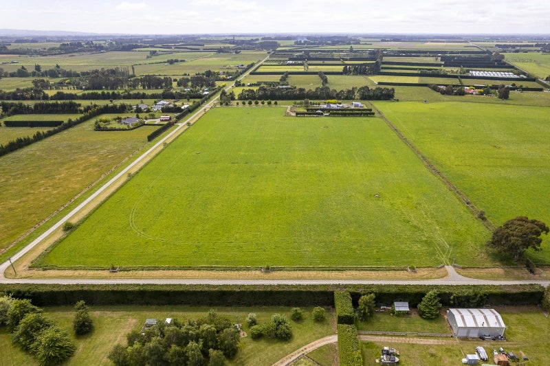 16 Howsons Road, Cust, Cust - Carousel 2