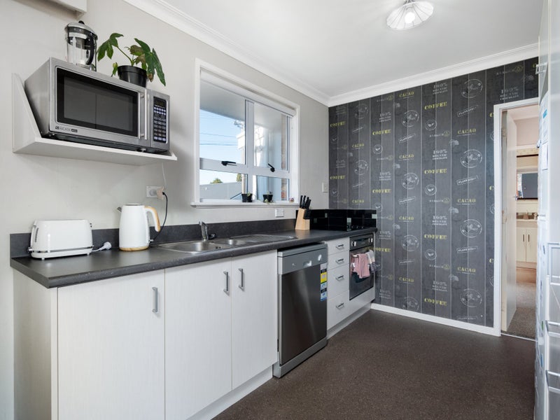 128 Sixteenth Avenue, Tauranga South, Tauranga - Carousel 2