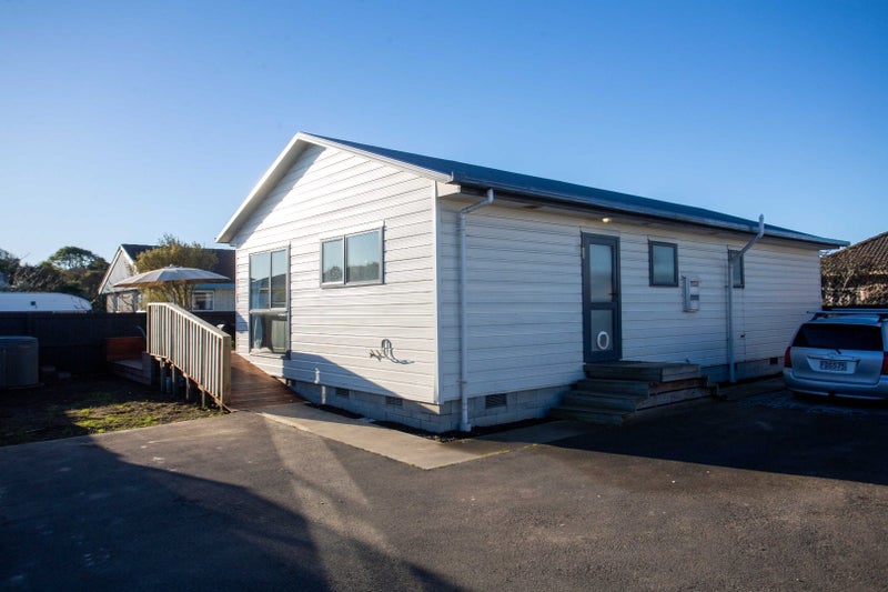 68 Pacific Road, North New Brighton, Christchurch - Carousel 1