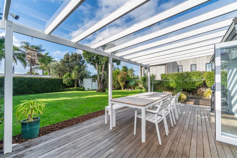 76 Ngatiawa Street, One Tree Hill, Auckland - Carousel 1