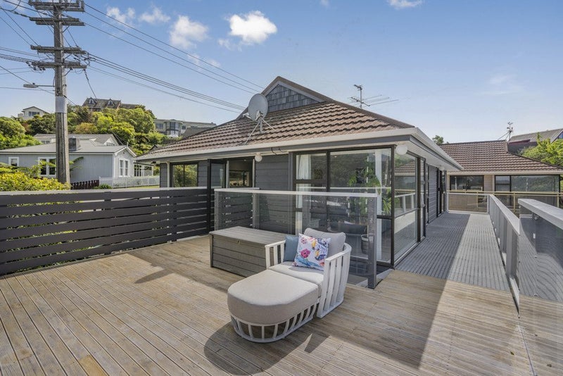 2A Maungaraki Road, Korokoro, Lower Hutt - Carousel 1