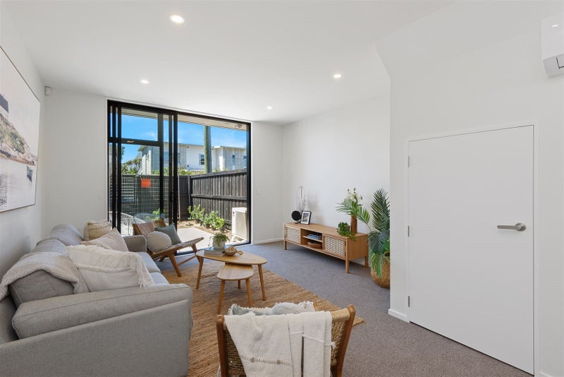 2/63 Poulson Street, Addington, Christchurch - Carousel 2