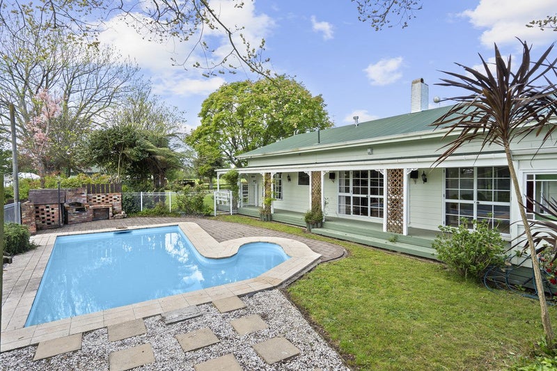 73 Massey Road, Rotoorangi, Cambridge - Carousel 1