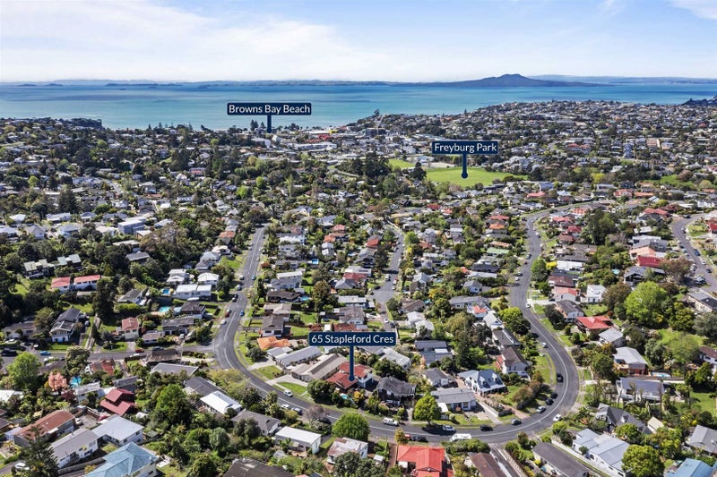 65 Stapleford Crescent, Browns Bay, Auckland - Carousel 18
