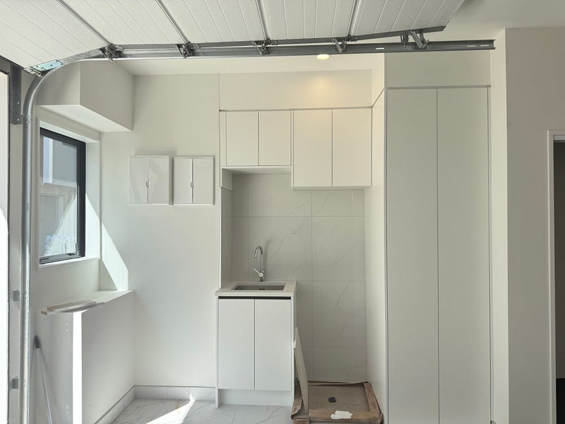 24 Glenmore Road, Sunnyhills, Auckland - Carousel 24