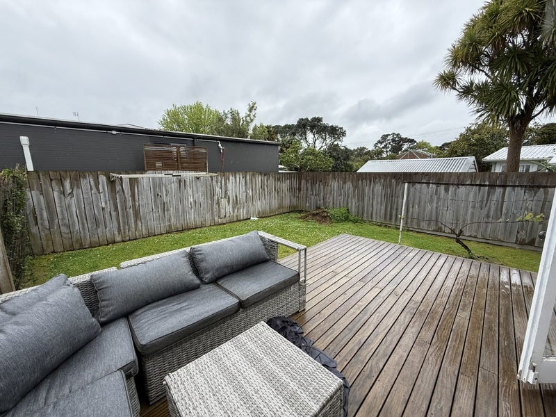54 Ferry Parade, Herald Island, Auckland - Carousel 7