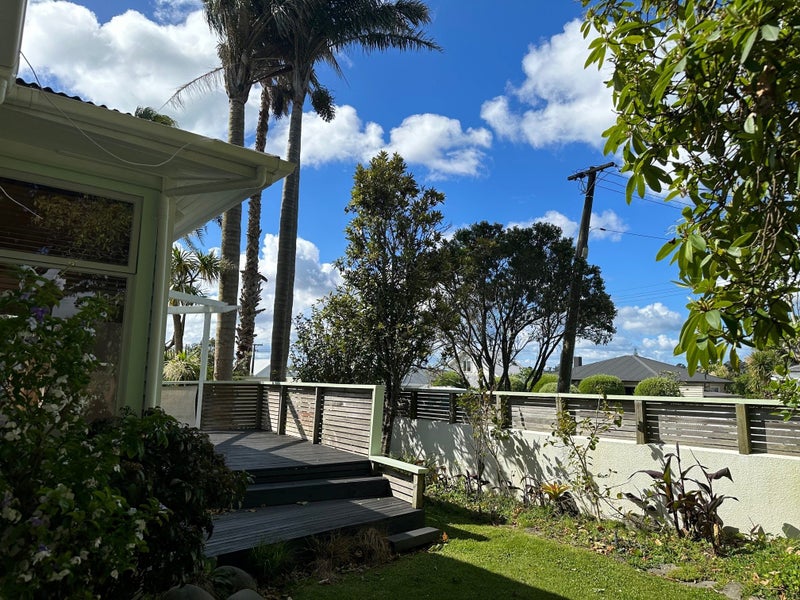 94 Warnock Street, Westmere, Auckland - Carousel 2