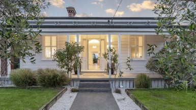 2 Kingsland Avenue, Kingsland, Auckland - Carousel 1