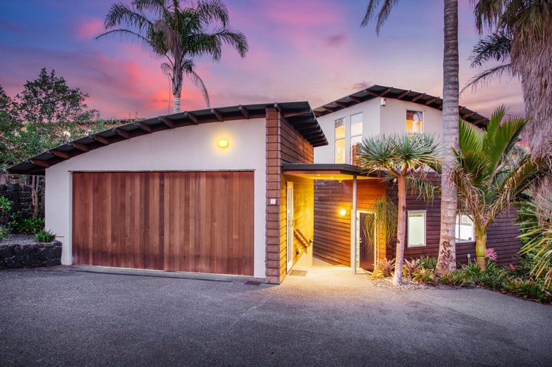 542D West Coast Road, Oratia, Auckland - Carousel 1