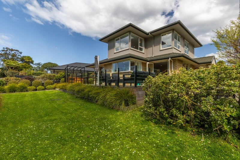 6 Penny Lane, Hoon Hay, Christchurch - Carousel 1